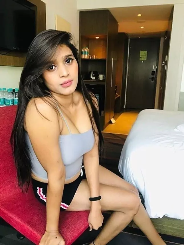 कॉल गर्ल्स सर्विस सपोत्रा